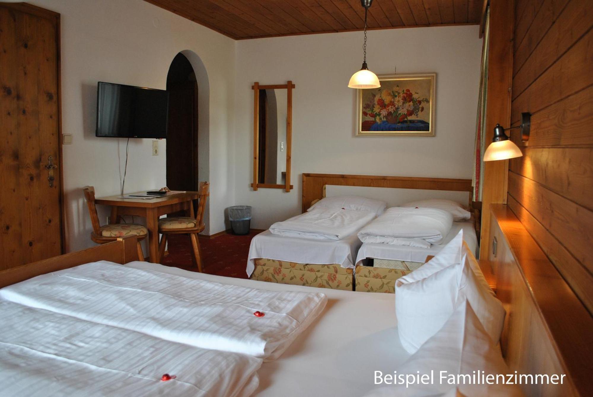 Gasthof Panorama Obsteig Room photo
